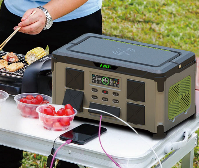Portable Mobile Outdoor Power Station 700Wh Lithium Battery